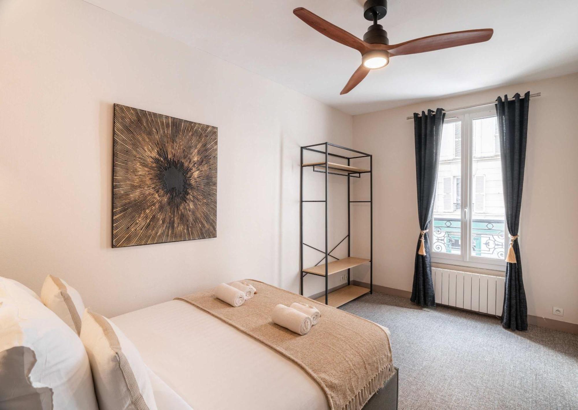 Family Apartment In Париж Экстерьер фото