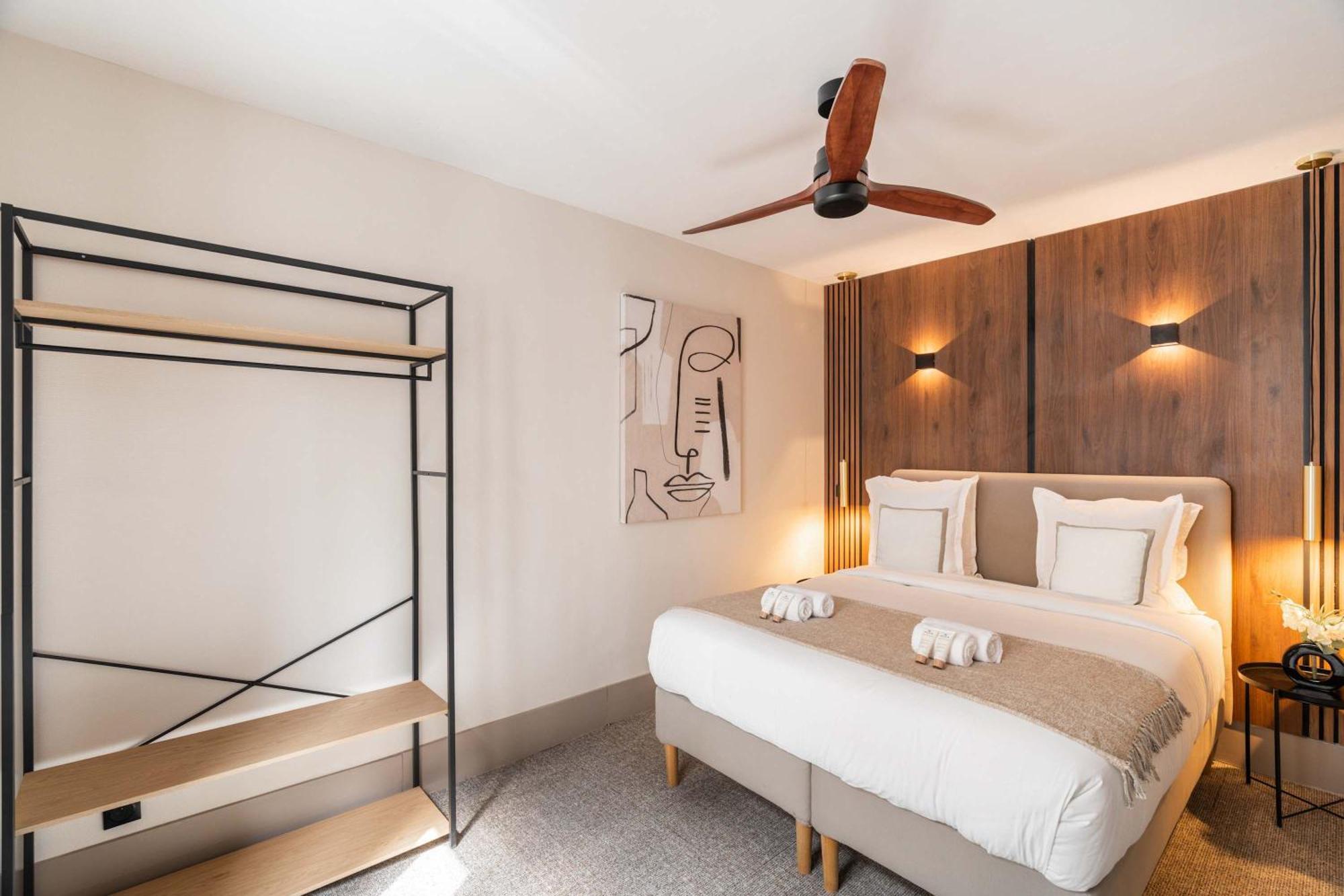 Family Apartment In Париж Экстерьер фото